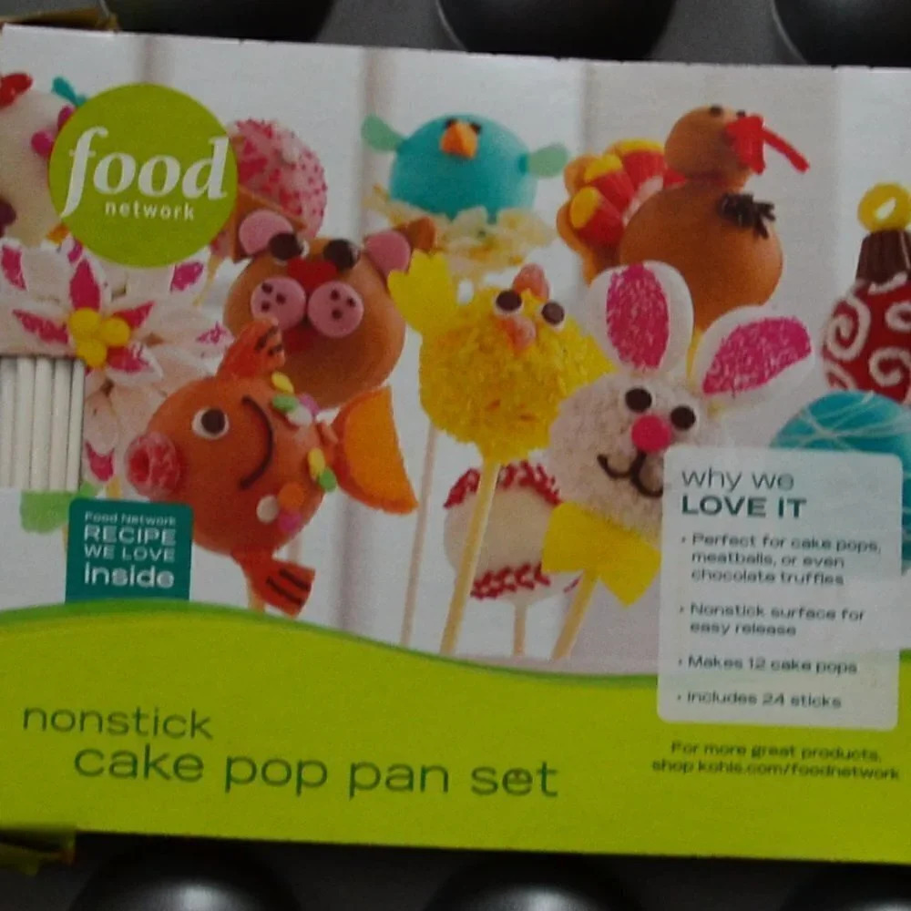 Cake Pop Pan Set - Picture 6 of 7
